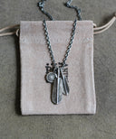 ×ANIKULAPO 1Wheel 2Feather Necklace