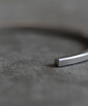 × ANIKULAPO Bangle -square -