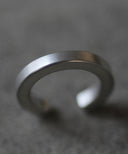 × ANIKULAPO / Ear Cuff ' flat '