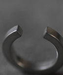 × ANIKULAPO / Ear Cuff ' flat '