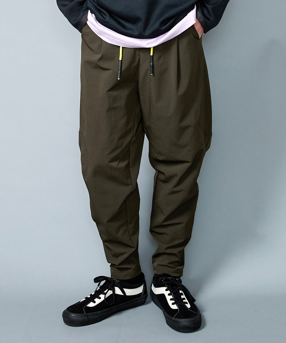Over Tech Tapered Pants – rehacer Over Tech Tapered Pants – rehacer