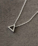 × ANIKULAPO triangla wall necklace