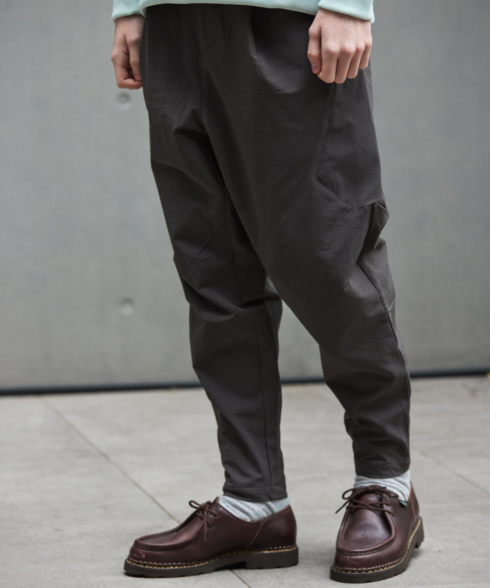Over Tech Tapered Pants